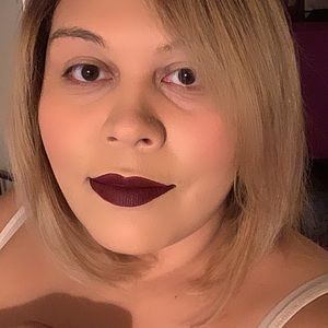 Meet your Posher, Brenda